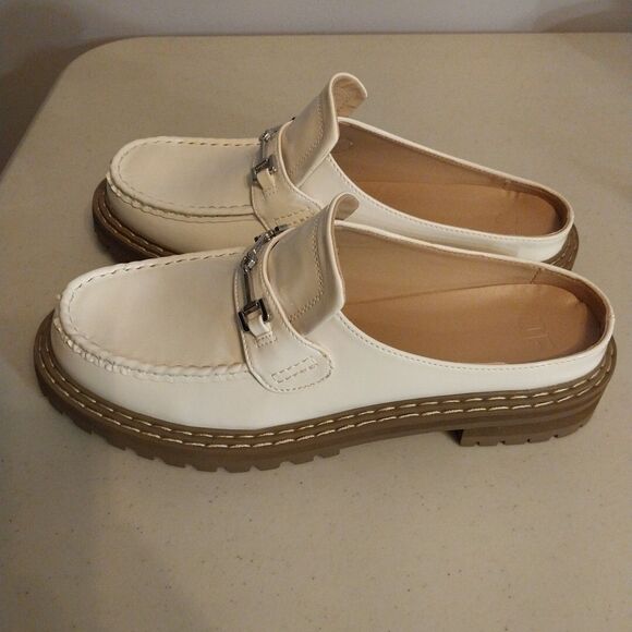 JF Flat Mule Slide Sz 10 Bright White Lug Sole Loafer Silver Buckle Bobbi Comfy - Picture 2 of 12